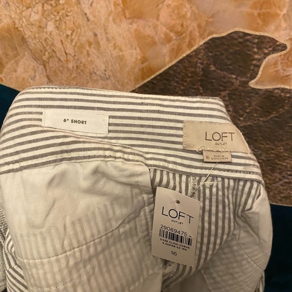 Loft shorts size 16 - Picture 2 of 3